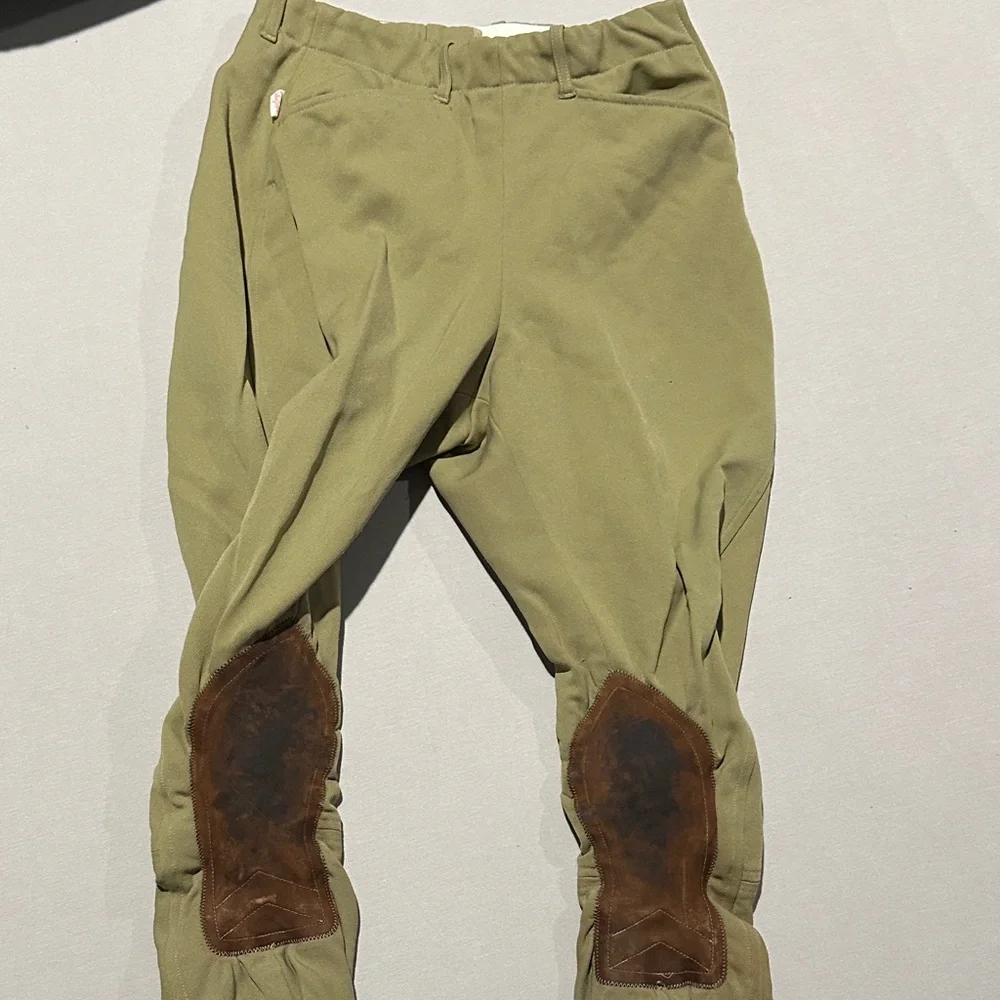 The Tailored Sportsman Khaki Breeches - Picture 4 of 8
